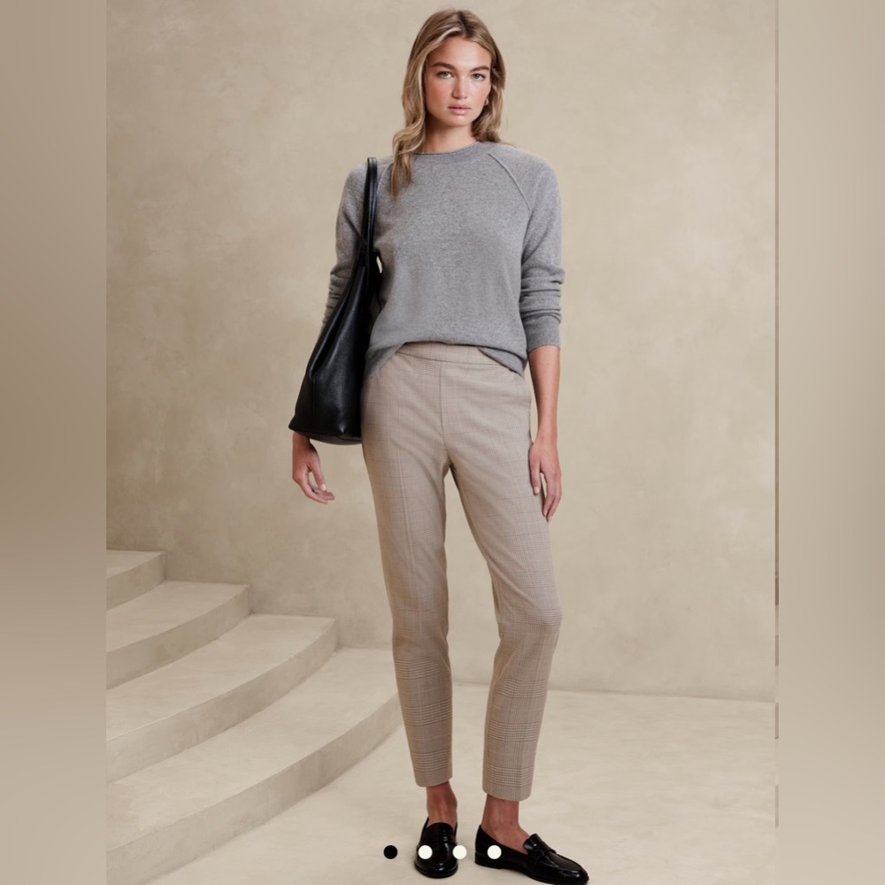 Banana Republic Factory Hayden Tapered Ankle Pant Size 4 Beige Plaid.